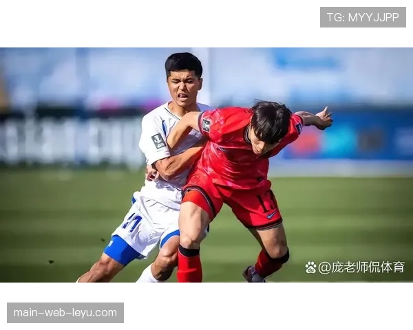 快讯：乌兹别克斯坦本土选手在男子90公斤级决赛中以“大内刈”一本夺冠